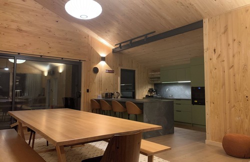 Jindabyne House | The Timber House: Modern Chalet Charm with Sustainable Luxury