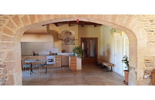 Saint-Dionisy House | The timeless