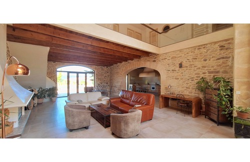 Saint-Dionisy House | The timeless