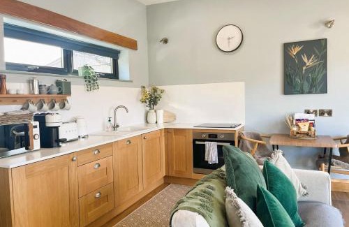 Rhayader House | The Tin Shed