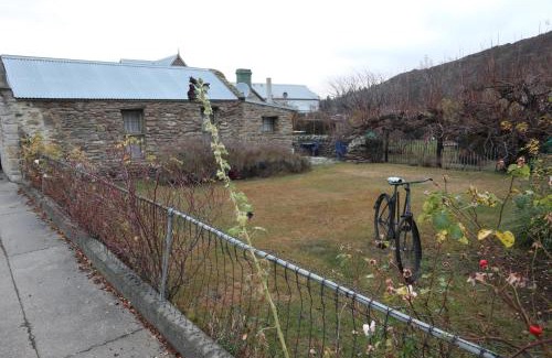 Clyde Apartment | The Tinkers Cottage