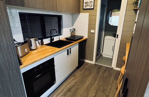 Princetown Cottage | The Tiny Apostle - Great Ocean Road - Tiny House - Farm