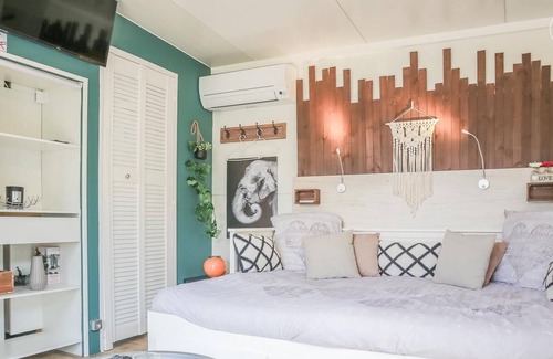Voglans House | THE TINY HOUSE - VOGLANS