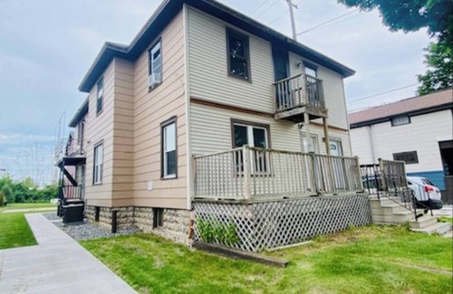 Green Bay Apartment | The Tiny Piney - Live. Work. Play. Downtown Green Bay!