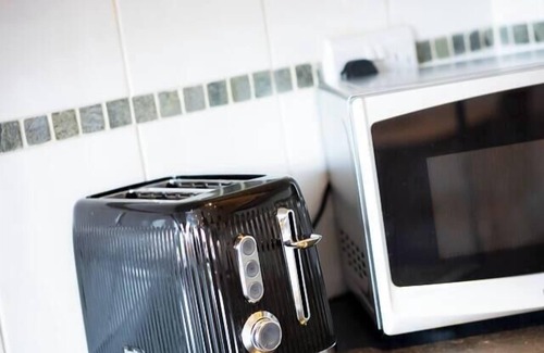 Belfast Apartment | The Titanic-1bd Trendy Ap (Gold Short Term Stays)