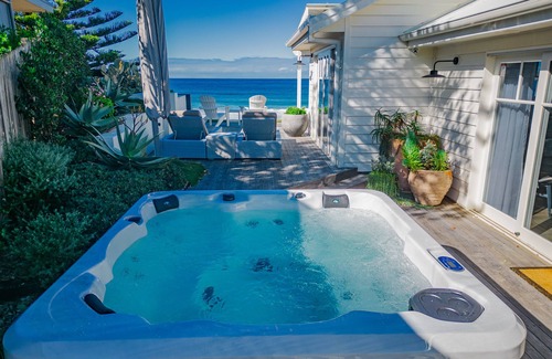 Wamberal House | THE TONIC-Exclusive Beach Front