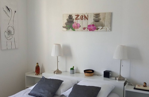 Jonzac Apartment | The tops of the mill