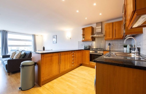 South Acton Apartment | The Tower Bridge Apartments