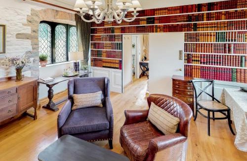 Crickhowell House | The Tower - Uk46652