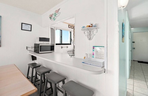 Midtown Ocean City Apartment | The Towers 1101, 29th ST Oceanfront