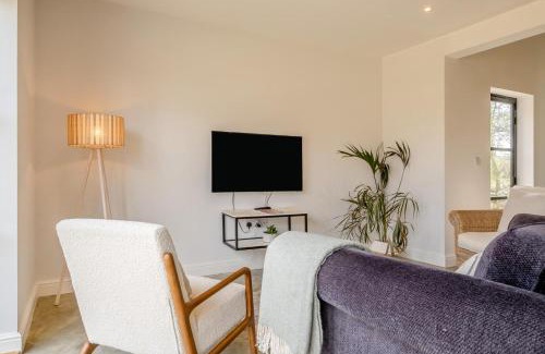 Godshill House | The Tractor Shed - Whitwell