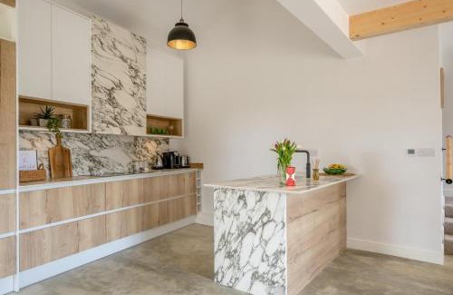 Godshill House | The Tractor Shed - Whitwell