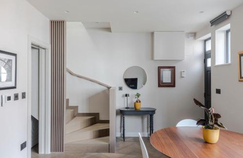 Bryanston and Dorset Square House | The Tranquil Den - Regent's Park - by Frankie Says