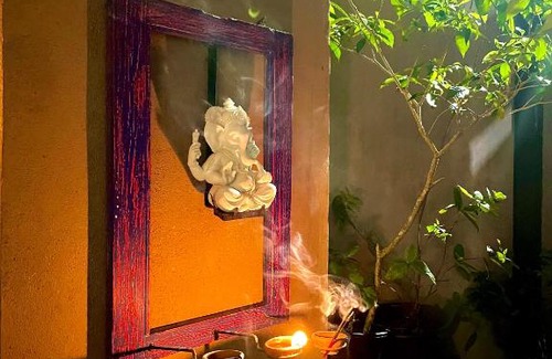 Thimbirigasyaya Bed & Breakfast | The Transit 64