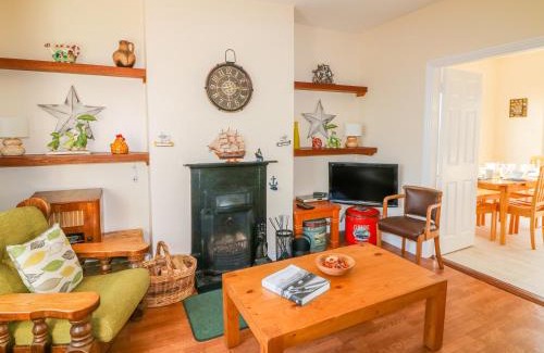 Blackwater House | The Trawler