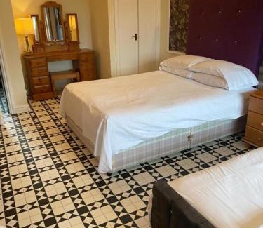 Bangor Hotel | The Traxx Hotel