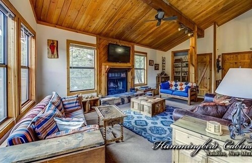 Ruidoso Cabin | The Tree House: 'Living above the Trees!'