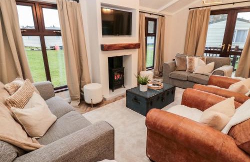 Swarland House | The Treeline