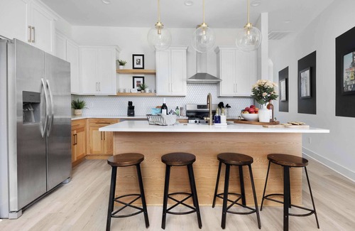 Maxwell House | The Trillium & The Iris - 2 homes, 6 bedrooms
