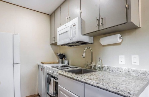 Twin Lakes Cabin | The Trout Retreat | Lake+Alpine Views | Fast Wifi