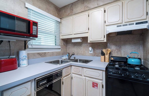 Panama City Beach Condo | The Turtle Nest – Resort Condo w/Pool!