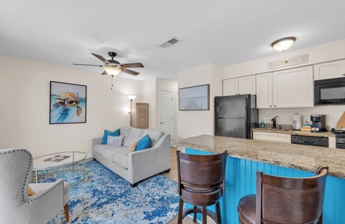 Gulf Shores Condo | The Turtle Nest: Location, Location Location!