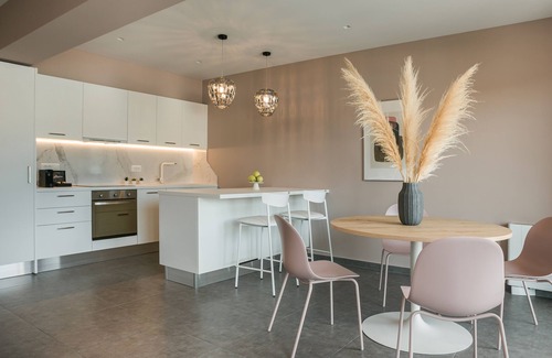 Argostoli Town Apartment | The Twelve Suites collection