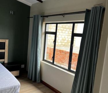 Beacon Bay House | The Twin Villas Guest House