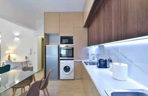 Pangrati Apartment | the Ultimate Gemnn