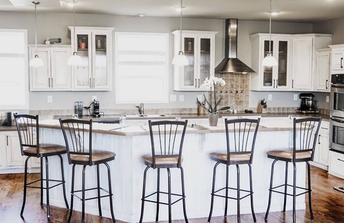 Clarke County House | The Ultimate Luxurious Party House