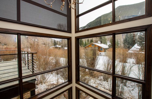 Vail House | The Ultimate Luxury Mountain Getaway