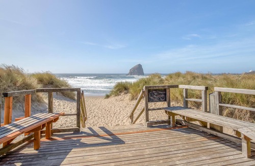 Kiwanda Shores House | The Undertow