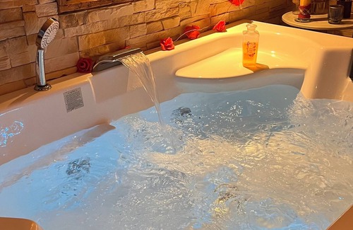 Barjols House | The unforgettable, enchanting, extraordinary suite - time stands still here!
