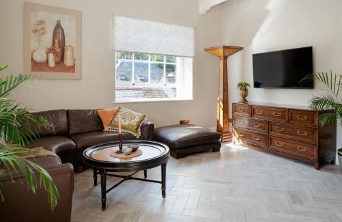 Ashburton House | The Upper School House