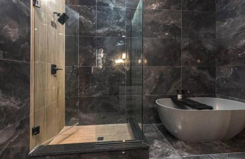 Downtown Louisville Apartment | The Urban Bourbon. Sip and Savor
