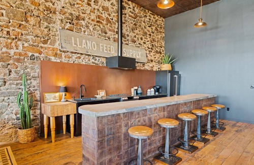 Llano House | THE URBAN COWBOY | Historic loft meets the spirit of the cowboy
