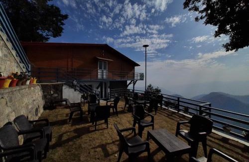 Amritpur Hotel | the urban escape