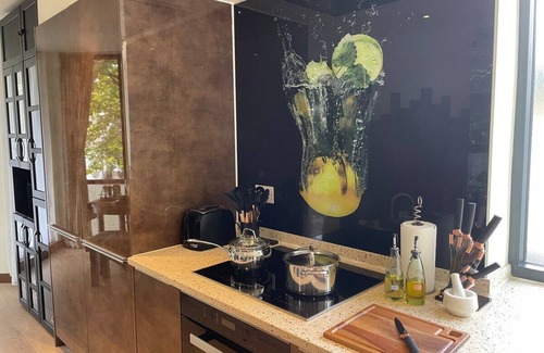 Chiswick Apartment | The Urban Green! Cosy luxury apartment in Chiswick