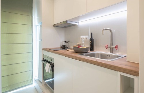 Kaisariani Apartment | The Urban Loft 2 - Athens Unique Oasis