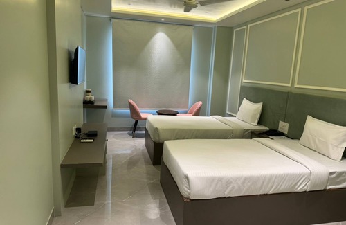 Mahmoorganj Hotel | The Urban Villa