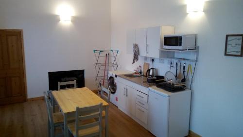 Unst House | The Uyeasound Old Pier Cottage