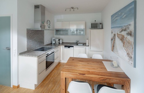 Norderney Apartment | The vacation apartment "Sonnendecks 2" is located in the house "Norderneyer Sonnendecks