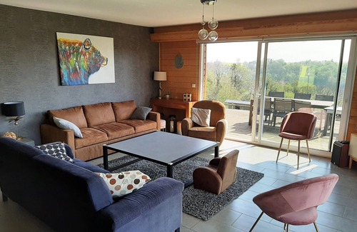 Fort-Moville House | The valley villa