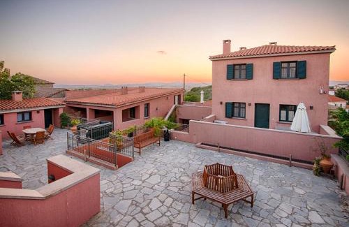 Varos Hotel | The Varos Residences Hotel