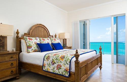 Grace Bay Apartment | The Venetian on Grace Bay