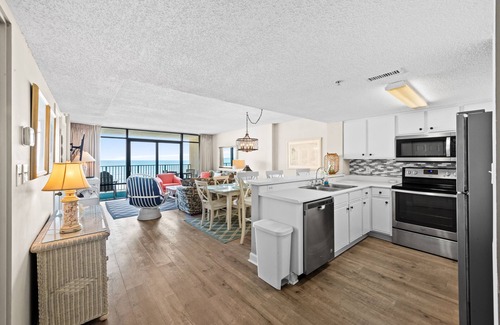 Ocean Drive Condo | The Verandas 404 - 3 Bed/3 Bath Ocean Front Condo - Walk to Main Street - Pool, Hot Tub & Lazy River
