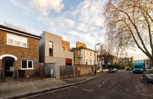 Victoria Apartment | The Victoria Park Sanctuary - Stunning 2bdr Flat