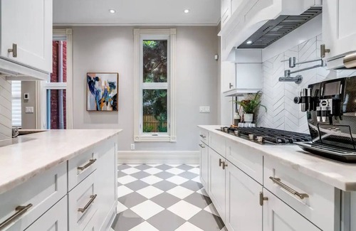 Windsor House | The Victorian on Victoria