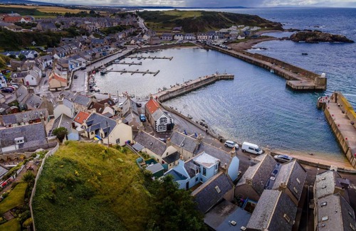 Buckie House | The View 3-Bed Cottage Findochty Buckie Moray