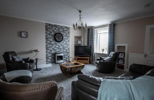Buckie House | The View 3-Bed Cottage Findochty Buckie Moray
